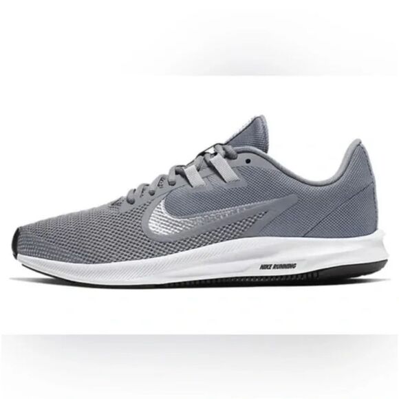 Nike Women's Downshifter 9 - Cool Grey Size 10. B64 - Picture 1 of 10